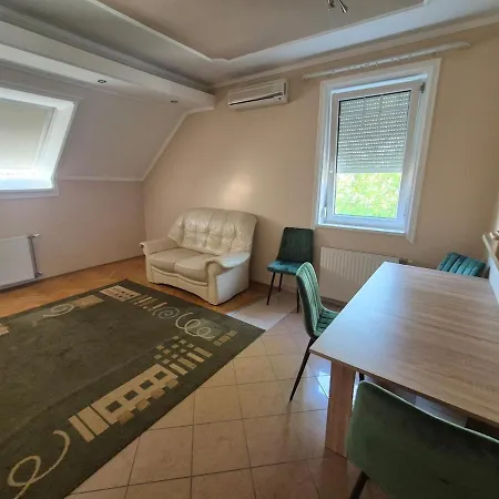 Διαμέρισμα Mathias *